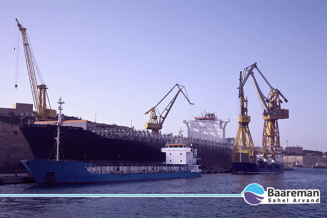 The Role of Breakbulk Handling Services in Reducing Vessel Port Stay in Persian Gulf Ports
